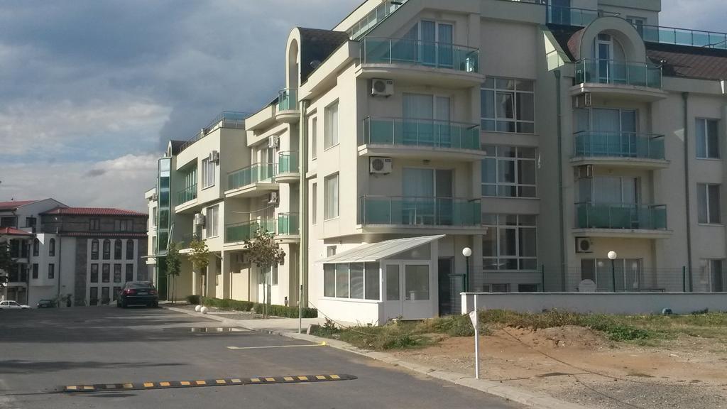 Alexander Lozenets Beach Complex Apartment Luaran gambar