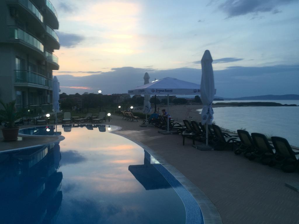 Alexander Lozenets Beach Complex Apartment Luaran gambar